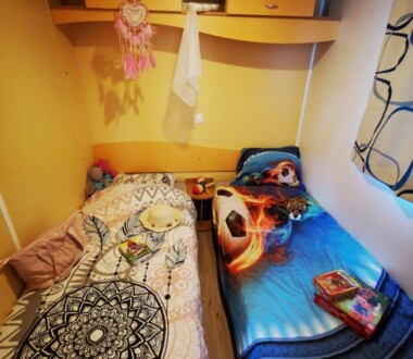 Stacaravan Famille Plus - 4/6 personen Stacaravan Famille Plus - 4/6 personen